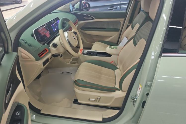 Used ORA Good Cat 2022 Morandi Edition 400km Standard Range Premium Version Lithium-Ion Battery Left Front Seat