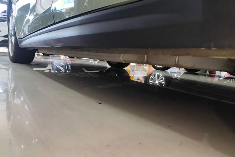 Used ORA Good Cat 2022 Morandi Edition 400km Standard Range Two-Week Young Enjoyment Version Lithium Iron Phosphate Left Side Sill