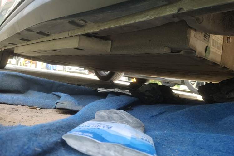 Used ORA Good Cat 2022 Morandi Edition 400km Standard Range Premium Version Lithium Iron Phosphate Left Side Sill
