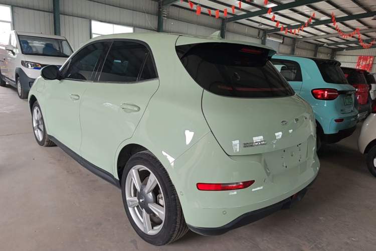 Used ORA Good Cat 2022 Morandi Edition 400km Standard Range Luxury Version Lithium-Ion Battery Rear Left 45 Deg