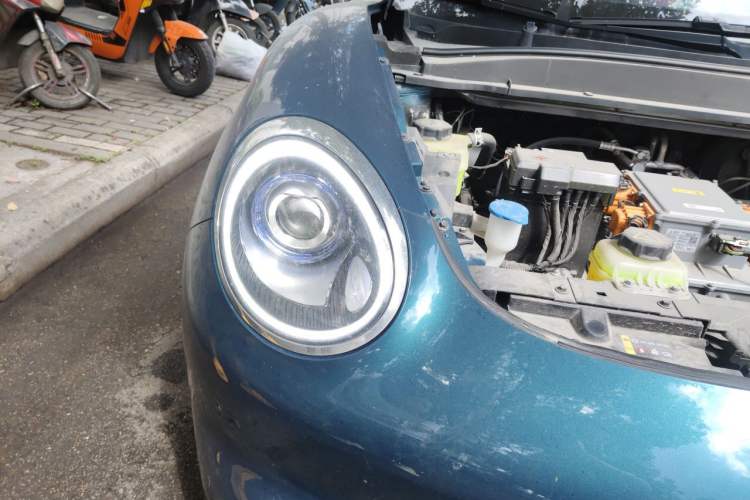 Used ORA Good Cat 2022 400km Standard Range Premium Version Lithium Iron Phosphate Right Front Headlight