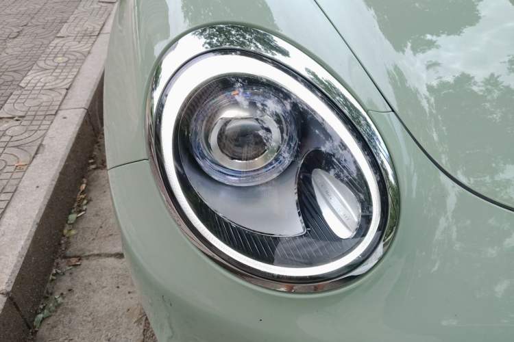 Used ORA Good Cat 2022 400km Standard Range Premium Version Lithium Iron Phosphate Right Front Headlight