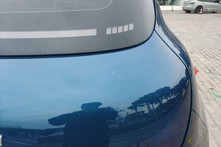 Used ORA Good Cat 2022 Morandi Edition 400km Standard Range Luxury Version Lithium-Ion Battery Right Rear Taillight