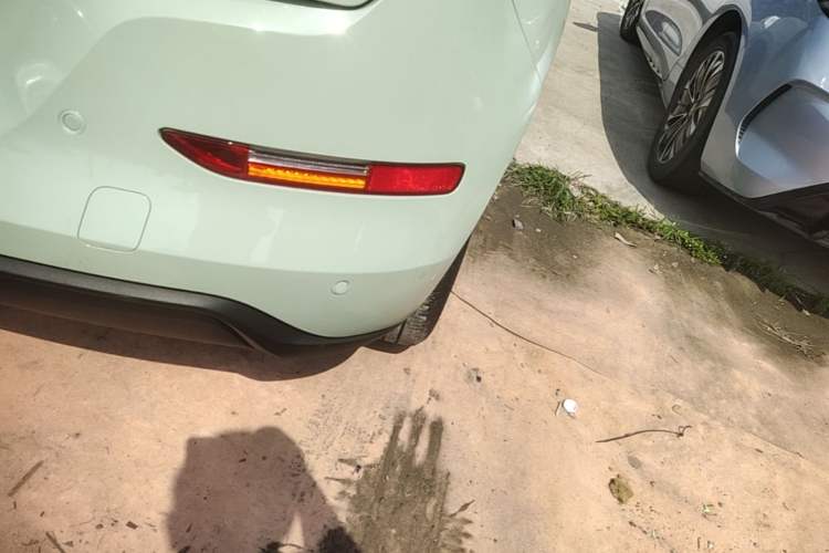 Used ORA Good Cat 2022 Morandi Edition 400km Standard Range Premium Version Lithium Iron Phosphate Right Rear Taillight