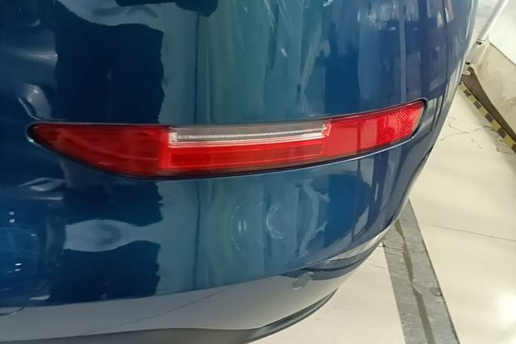 Used ORA Good Cat 2022 400km Standard Range Luxury Version Lithium Iron Phosphate Right Rear Taillight