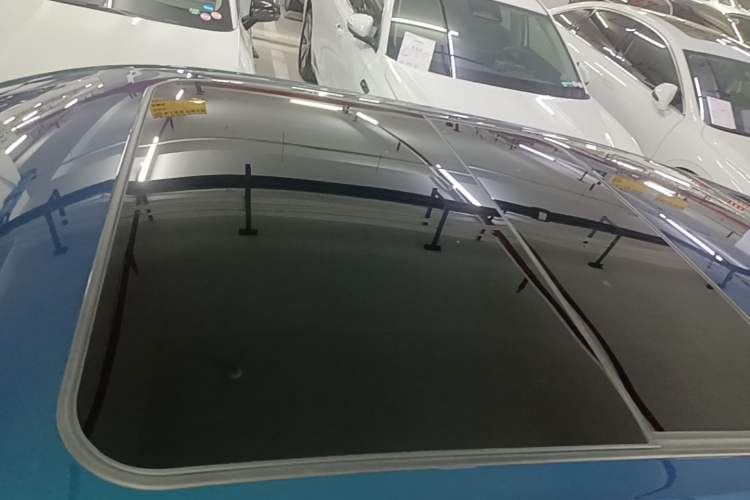 Used ORA Good Cat 2022 400km Standard Range Premium Version Lithium-Ion Battery Roof