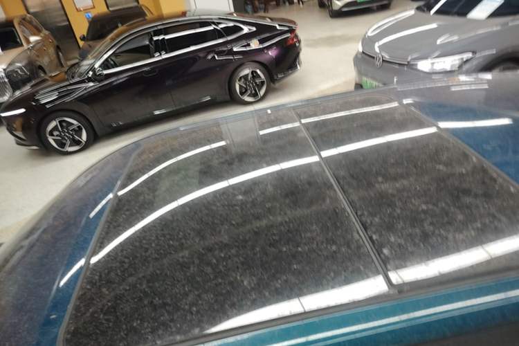 Used ORA Good Cat 2022 Morandi Edition 500 km Long Range Luxury Version Lithium Ternary Roof