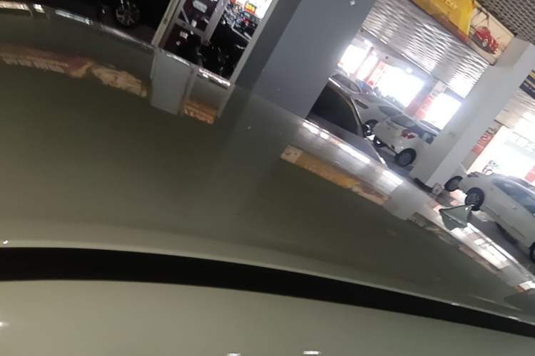 Used ORA Good Cat 2022 Morandi Edition 400km Standard Range Luxury Version Lithium Iron Phosphate Roof