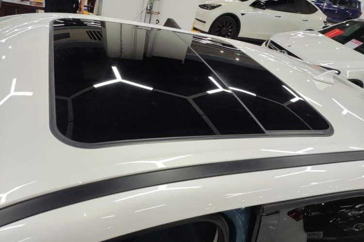 Used ORA Good Cat 2022 400km Standard Range Premium Version Lithium-Ion Battery Roof