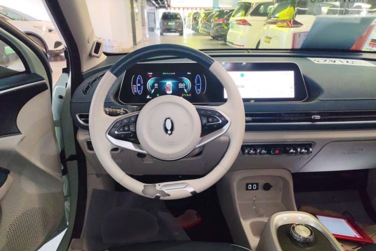 Used ORA Good Cat 2022 400km Standard Range Premium Version Lithium Iron Phosphate Steering Wheel