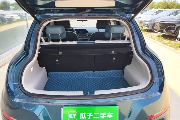 Used ORA Good Cat 2022 400km Standard Range Premium Version Lithium-Ion Battery Trunk