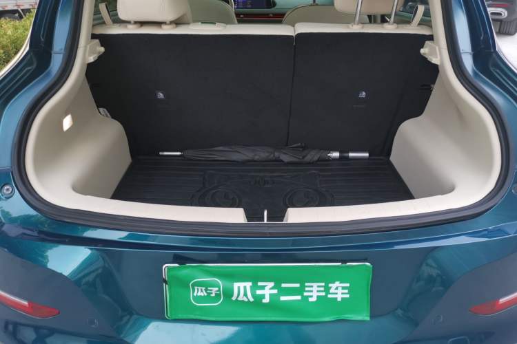 Used ORA Good Cat 2022 Morandi Edition 400km Standard Range Premium Version Lithium-Ion Battery Trunk
