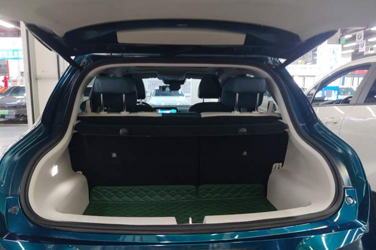 Used ORA Good Cat 2022 400km Standard Range Premium Version Lithium-Ion Battery Trunk