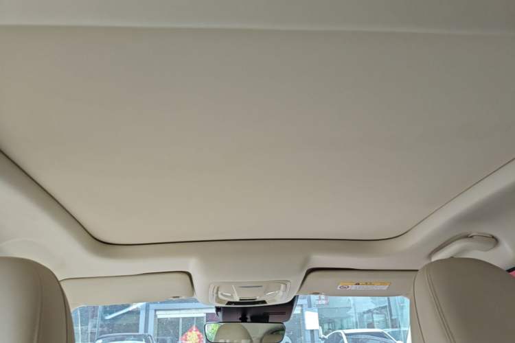 Used ORA Good Cat 2022 400km Standard Range Premium Version Lithium Iron Phosphate Headliner