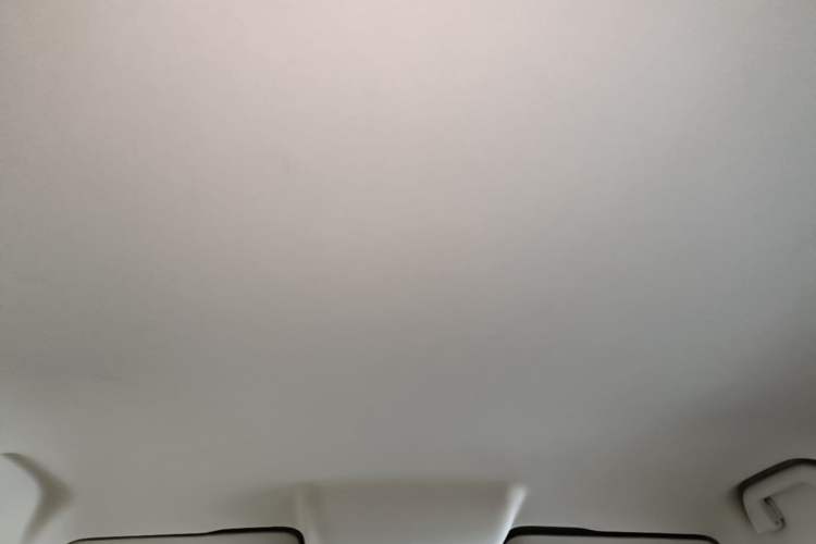Used ORA Good Cat 2022 Morandi Edition 400km Standard Range Luxury Version Lithium Iron Phosphate Headliner