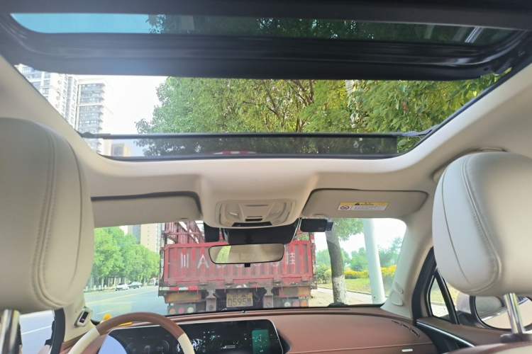 Used ORA Good Cat 2022 400km Standard Range Premium Version Lithium Iron Phosphate Headliner