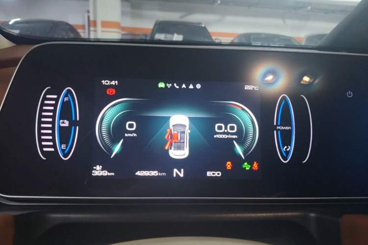 Used ORA Good Cat 2022 Morandi Edition 400km Standard Range Luxury Version Lithium-Ion Battery Instrument Cluster