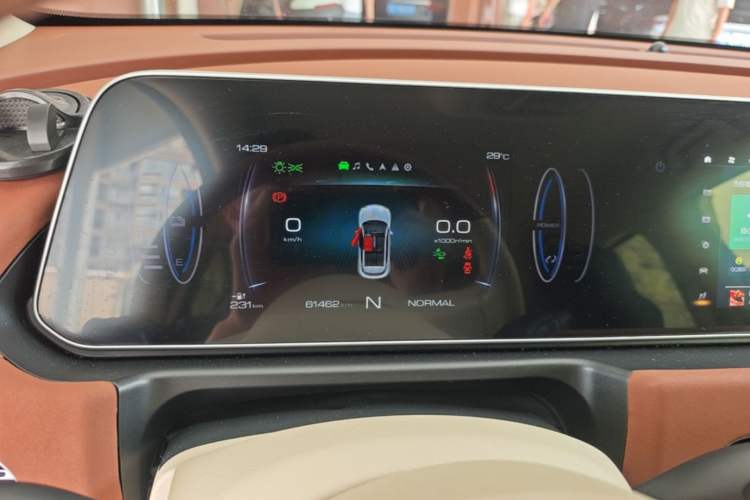 Used ORA Good Cat 2022 400km Standard Range Luxury Version Lithium Iron Phosphate Instrument Cluster