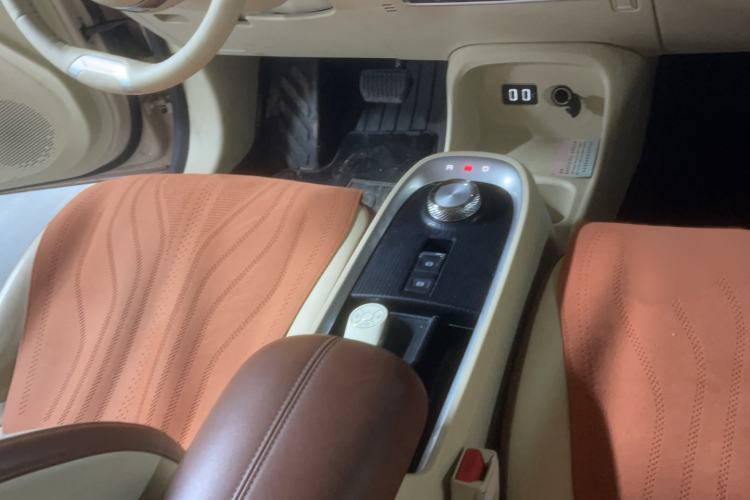 Used ORA Good Cat 2022 400km Standard Range Premium Version Lithium Iron Phosphate Interior 5