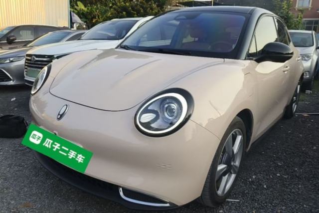 Used ORA Good Cat 2022 Morandi Edition 400km Standard Range Premium Version Lithium-Ion Battery
