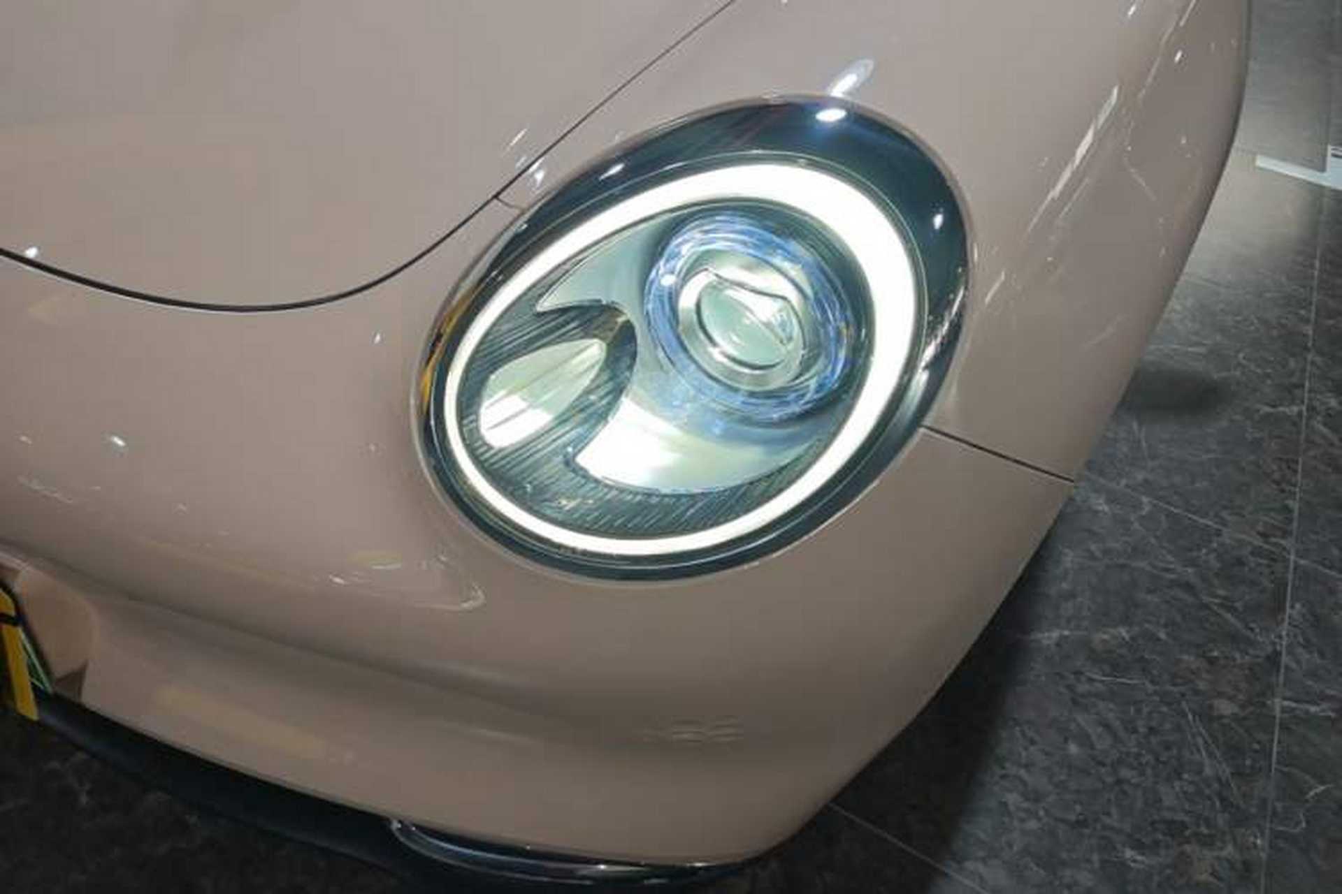 Used ORA Good Cat 2022 400km Standard Range Luxury Version Lithium Iron Phosphate Left Front Headlight