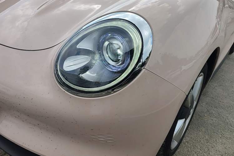 Used ORA Good Cat 2022 400km Standard Range Premium Version Lithium Iron Phosphate Left Front Headlight