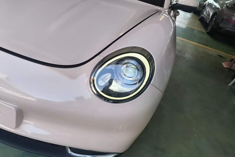 Used ORA Good Cat 2022 400km Standard Range Premium Version Lithium-Ion Battery Left Front Headlight