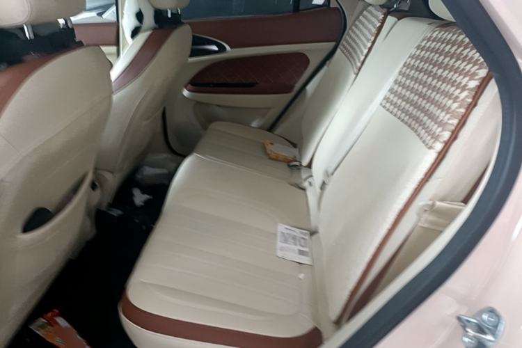 Used ORA Good Cat 2022 400km Standard Range Premium Version Lithium Iron Phosphate Left Rear Seat