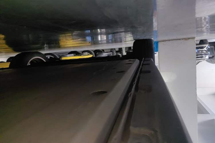 Used ORA Good Cat 2022 Morandi Edition 400km Standard Range Premium Version Lithium-Ion Battery Left Side Sill