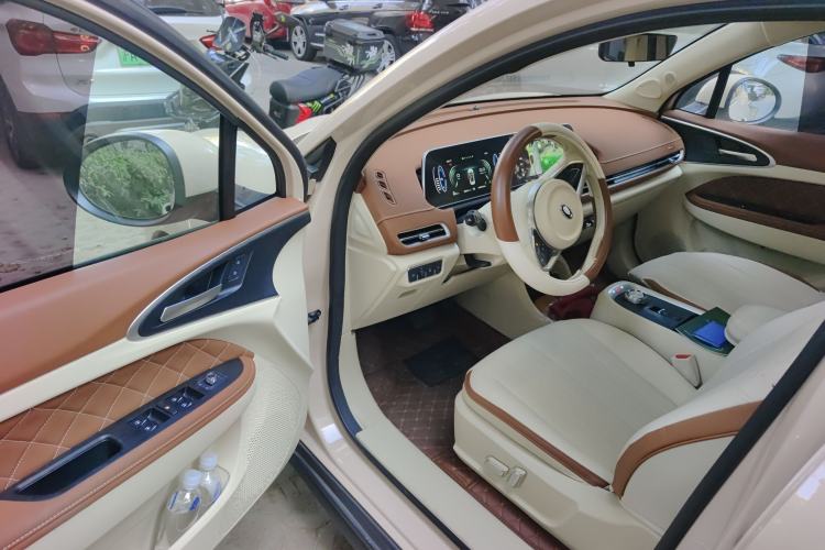 Used ORA Good Cat 2022 400km Standard Range Luxury Version Lithium Iron Phosphate Interior 3