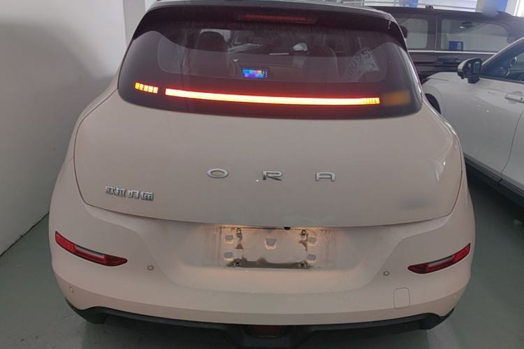 Used ORA Good Cat 2022 Morandi Edition 400km Standard Range Premium Version Lithium-Ion Battery Rear