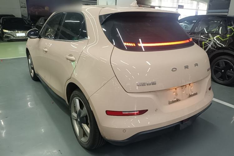 Used ORA Good Cat 2022 Morandi Edition 400km Standard Range Luxury Version Lithium-Ion Battery Rear Left 45 Deg