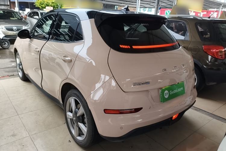 Used ORA Good Cat 2022 400km Standard Range Luxury Version Ternary Lithium Rear Left 45 Deg