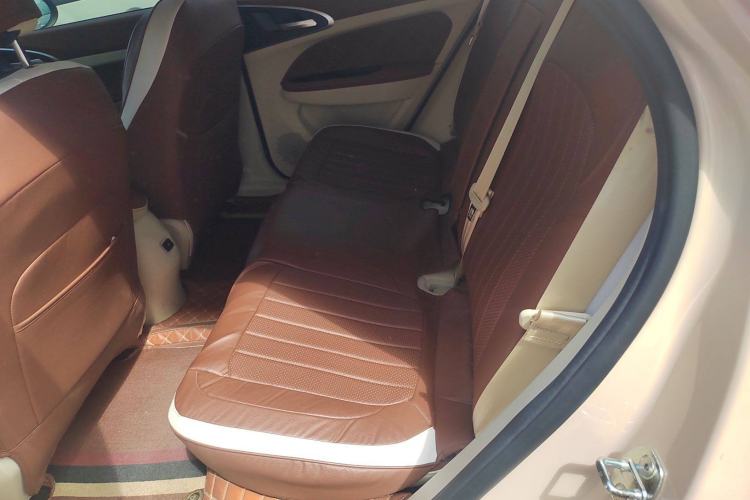 Used ORA Good Cat 2022 400km Standard Range Premium Version Lithium-Ion Battery Interior 1