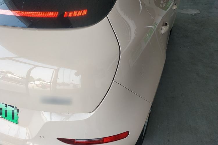 Used ORA Good Cat 2022 Morandi Edition 400km Standard Range Luxury Version Lithium Iron Phosphate Right Rear Taillight