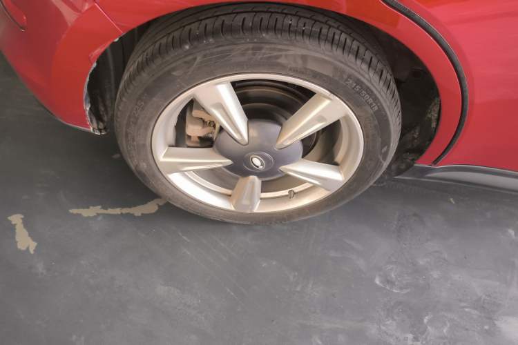Used ORA Good Cat 2022 400km Standard Range Luxury Version Lithium Iron Phosphate Right Rear Wheel Hub
