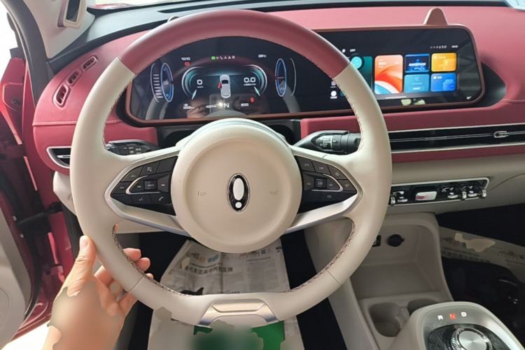 Used ORA Good Cat 2022 400km Standard Range Premium Version Lithium Iron Phosphate Steering Wheel
