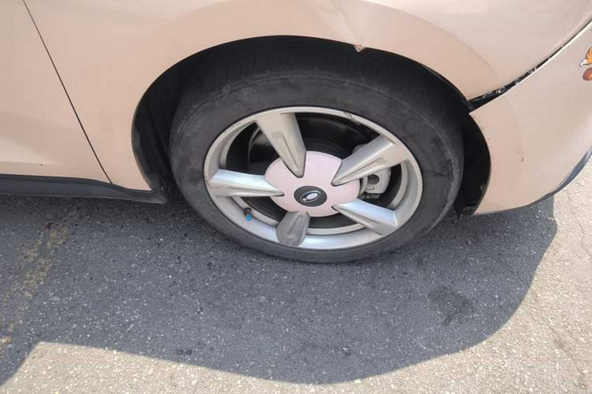 Used ORA Good Cat 2022 400km Standard Range Luxury Version Ternary Lithium Right Front Wheel Hub