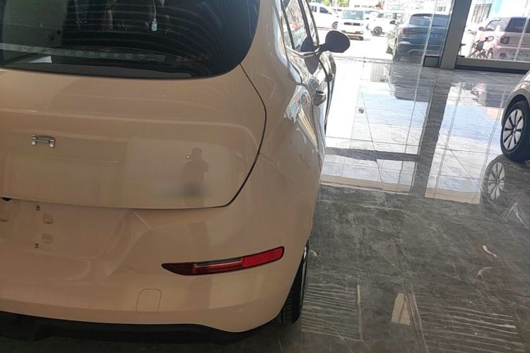 Used ORA Good Cat 2022 Morandi Edition 400km Standard Range Premium Version Lithium Iron Phosphate Right Rear Taillight