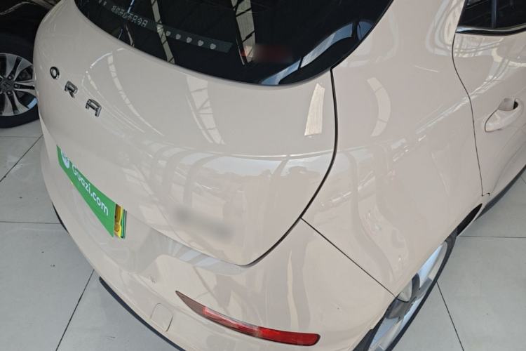 Used ORA Good Cat 2022 Morandi Edition 400km Standard Range Premium Version Lithium-Ion Battery Right Rear Taillight