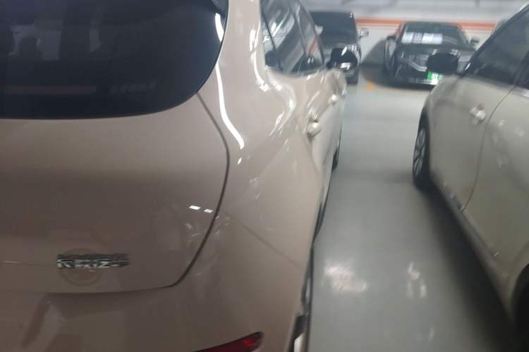Used ORA Good Cat 2022 Morandi Edition 400km Standard Range Luxury Version Lithium-Ion Battery Right Rear Taillight
