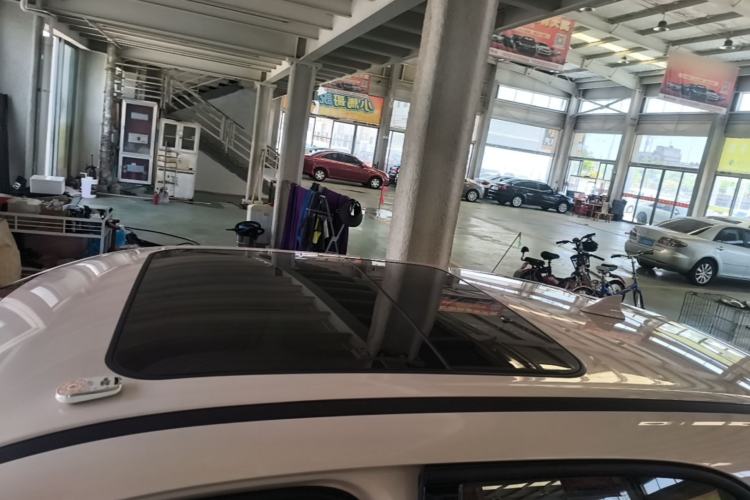Used ORA Good Cat 2022 400km Standard Range Premium Version Lithium-Ion Battery Roof