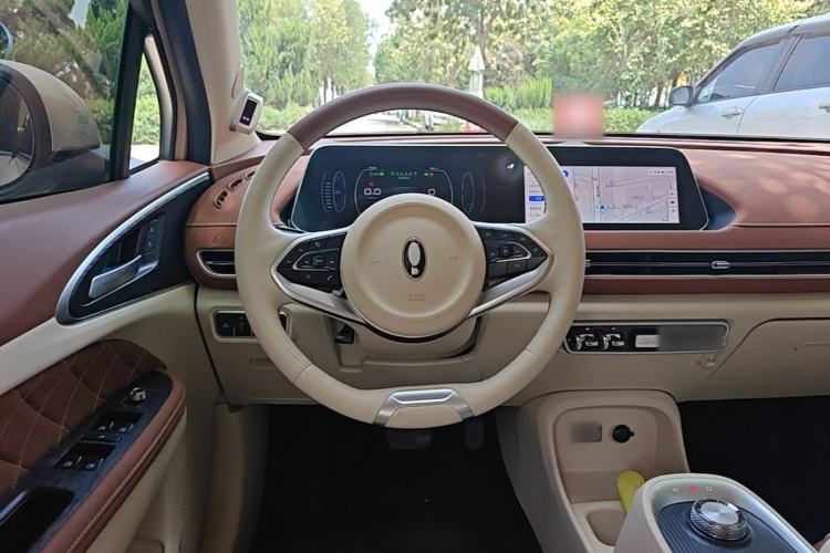 Used ORA Good Cat 2022 400km Standard Range Premium Version Lithium-Ion Battery Steering Wheel