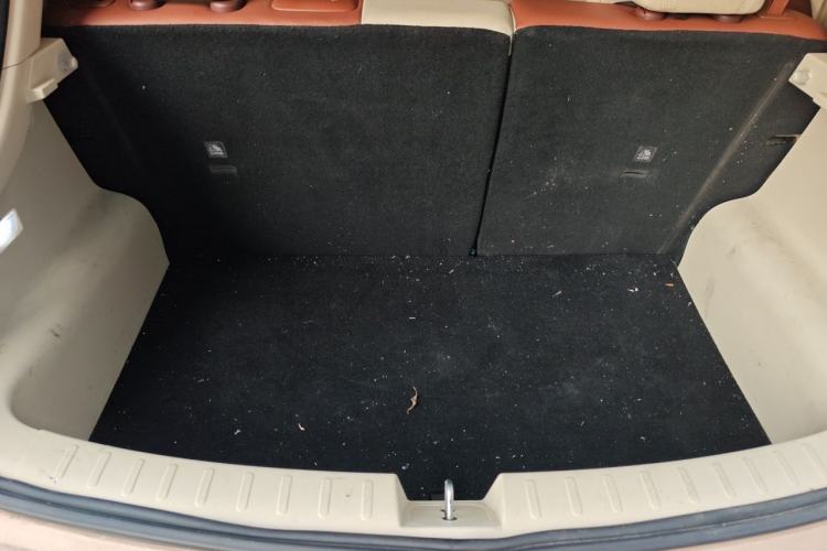 Used ORA Good Cat 2022 400km Standard Range Premium Version Lithium-Ion Battery Trunk