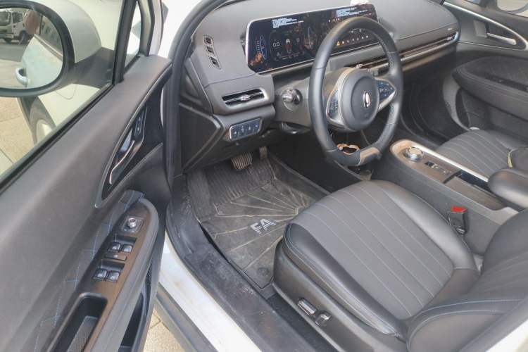 Used ORA Good Cat 2022 400km Standard Range Luxury Version Lithium Iron Phosphate Driver Seat