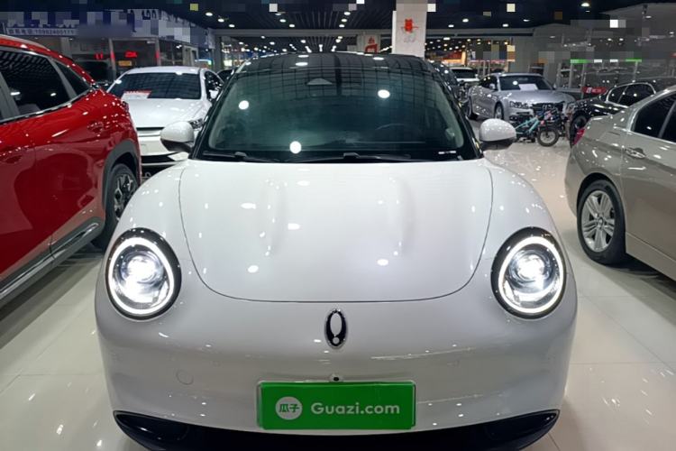 Used ORA Good Cat 2022 Morandi Edition 400km Standard Range Premium Version Lithium-Ion Battery Front