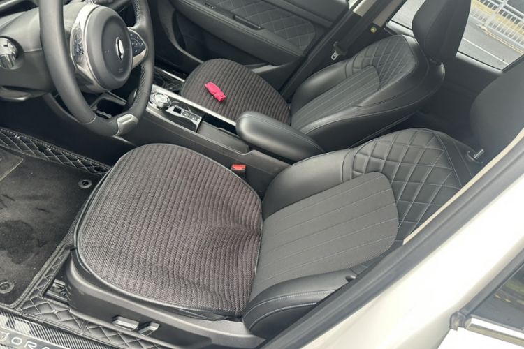 Used ORA Good Cat 2022 400km Standard Range Premium Version Lithium-Ion Battery Interior 1