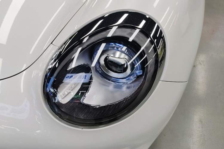 Used ORA Good Cat 2022 400km Standard Range Premium Version Lithium Iron Phosphate Left Front Headlight