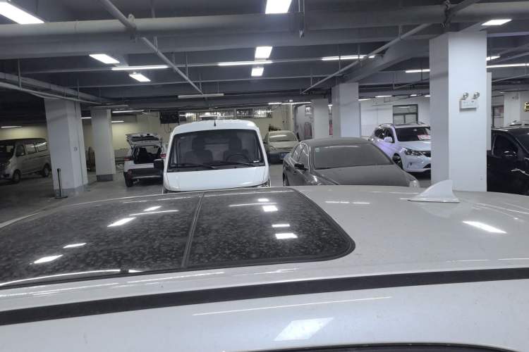 Used ORA Good Cat 2022 400km Standard Range Premium Version Lithium Iron Phosphate Roof