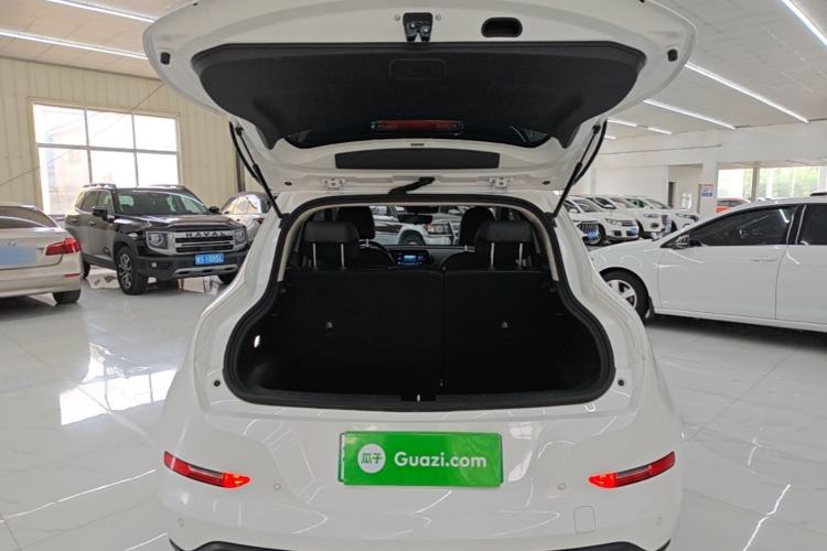 Used ORA Good Cat 2022 400km Standard Range Luxury Version Lithium Iron Phosphate Trunk